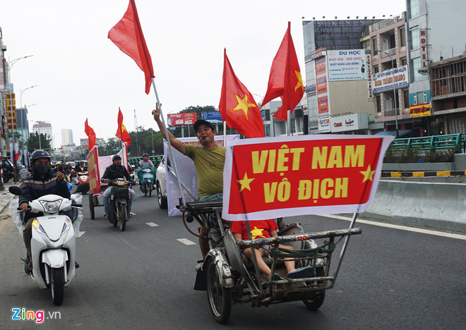 Fanzone Mỹ Đình nóng bỏng chờ trận cầu lịch sử của U23 Việt Nam Fanzone Mỹ Đình nóng bỏng chờ trận cầu lịch sử của U23 Việt Nam